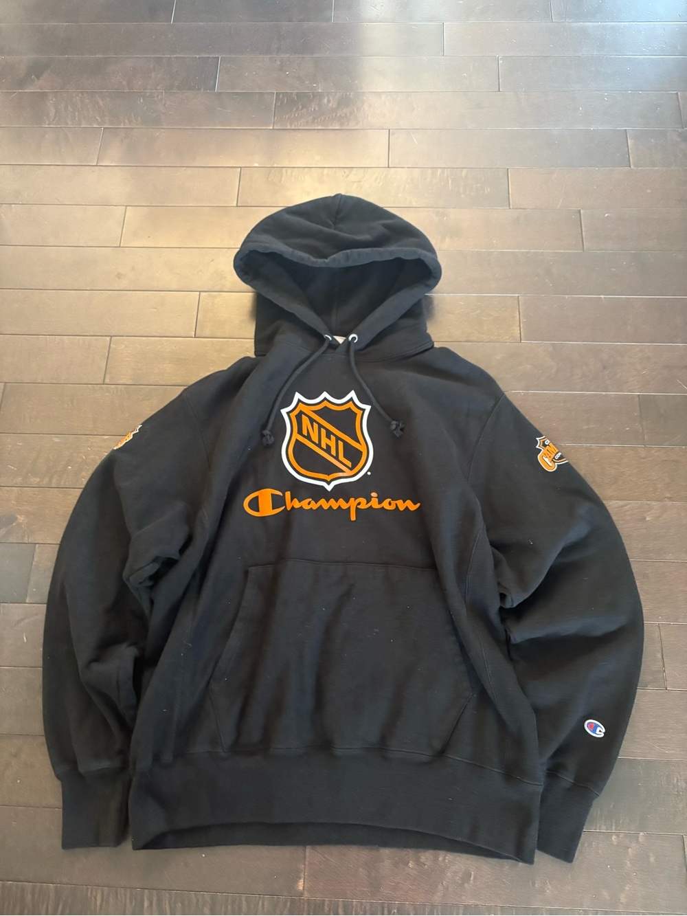 Vintage Champion x NHL colab hoodie